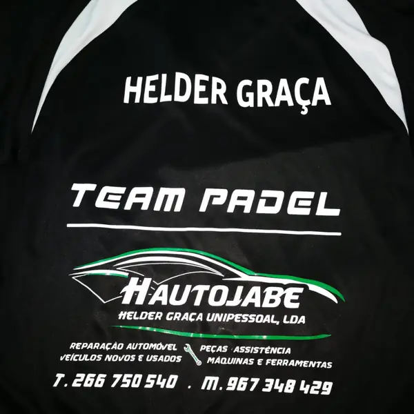 Trabalho da equipa HautoJabe na oficina